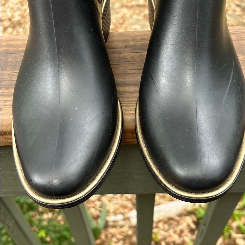 Kate Spade Black Winter Chelsea Boots - Picture 2 of 8